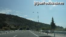 [P02] Oradea - Thassos, pe autostrada in Grecia la intrarea intr-un tunel, mult mai putine decat spre Corfu » foto by danoradea
 - 
<span class="allrVoted glyphicon glyphicon-heart hidden" id="av240965"></span>
<a class="m-l-10 hidden" id="sv240965" onclick="voting_Foto_DelVot(,240965,6346)" role="button">șterge vot <span class="glyphicon glyphicon-remove"></span></a>
<a id="v9240965" class=" c-red"  onclick="voting_Foto_SetVot(240965)" role="button"><span class="glyphicon glyphicon-heart-empty"></span> <b>LIKE</b> = Votează poza</a> <img class="hidden"  id="f240965W9" src="/imagini/loader.gif" border="0" /><span class="AjErrMes hidden" id="e240965ErM"></span>