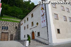 P10 [AUG-2013] Vaduz, Liechtenstein. Pietonalul central, Liechtenstein Landesmuseum, Muzeul Național