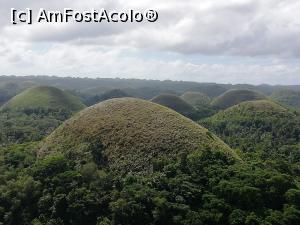 [P18] Chocholate hills. Bohol.  » foto by dan39
 - 
<span class="allrVoted glyphicon glyphicon-heart hidden" id="av1049864"></span>
<a class="m-l-10 hidden" id="sv1049864" onclick="voting_Foto_DelVot(,1049864,6389)" role="button">șterge vot <span class="glyphicon glyphicon-remove"></span></a>
<a id="v91049864" class=" c-red"  onclick="voting_Foto_SetVot(1049864)" role="button"><span class="glyphicon glyphicon-heart-empty"></span> <b>LIKE</b> = Votează poza</a> <img class="hidden"  id="f1049864W9" src="/imagini/loader.gif" border="0" /><span class="AjErrMes hidden" id="e1049864ErM"></span>