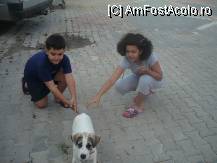 [P11] Dimineata in Kucukkuyu.Inainte de a pleca spre Oludeniz, ne luam la revedere de la Azorel. » foto by amota
 - 
<span class="allrVoted glyphicon glyphicon-heart hidden" id="av111764"></span>
<a class="m-l-10 hidden" id="sv111764" onclick="voting_Foto_DelVot(,111764,6437)" role="button">șterge vot <span class="glyphicon glyphicon-remove"></span></a>
<a id="v9111764" class=" c-red"  onclick="voting_Foto_SetVot(111764)" role="button"><span class="glyphicon glyphicon-heart-empty"></span> <b>LIKE</b> = Votează poza</a> <img class="hidden"  id="f111764W9" src="/imagini/loader.gif" border="0" /><span class="AjErrMes hidden" id="e111764ErM"></span>