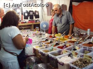 [P14] Târgul din Agios Mamas: condimente şi măsline.  » foto by Carmen Ion
 - 
<span class="allrVoted glyphicon glyphicon-heart hidden" id="av800589"></span>
<a class="m-l-10 hidden" id="sv800589" onclick="voting_Foto_DelVot(,800589,6484)" role="button">șterge vot <span class="glyphicon glyphicon-remove"></span></a>
<a id="v9800589" class=" c-red"  onclick="voting_Foto_SetVot(800589)" role="button"><span class="glyphicon glyphicon-heart-empty"></span> <b>LIKE</b> = Votează poza</a> <img class="hidden"  id="f800589W9" src="/imagini/loader.gif" border="0" /><span class="AjErrMes hidden" id="e800589ErM"></span>