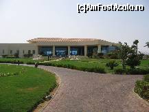 [P13] Receptia, cu arec conditionat, unde asteptam microbuzul pentru oras sau plaja. Internet gratuit langa receptie » foto by Irina1974
 - 
<span class="allrVoted glyphicon glyphicon-heart hidden" id="av104934"></span>
<a class="m-l-10 hidden" id="sv104934" onclick="voting_Foto_DelVot(,104934,6617)" role="button">șterge vot <span class="glyphicon glyphicon-remove"></span></a>
<a id="v9104934" class=" c-red"  onclick="voting_Foto_SetVot(104934)" role="button"><span class="glyphicon glyphicon-heart-empty"></span> <b>LIKE</b> = Votează poza</a> <img class="hidden"  id="f104934W9" src="/imagini/loader.gif" border="0" /><span class="AjErrMes hidden" id="e104934ErM"></span>