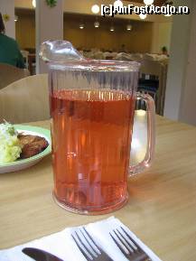 [P19] carafa care in fiecare seara ne astepta pe masa plina cu ice-tea » foto by cristi_an3000
 - 
<span class="allrVoted glyphicon glyphicon-heart hidden" id="av106895"></span>
<a class="m-l-10 hidden" id="sv106895" onclick="voting_Foto_DelVot(,106895,6655)" role="button">șterge vot <span class="glyphicon glyphicon-remove"></span></a>
<a id="v9106895" class=" c-red"  onclick="voting_Foto_SetVot(106895)" role="button"><span class="glyphicon glyphicon-heart-empty"></span> <b>LIKE</b> = Votează poza</a> <img class="hidden"  id="f106895W9" src="/imagini/loader.gif" border="0" /><span class="AjErrMes hidden" id="e106895ErM"></span>