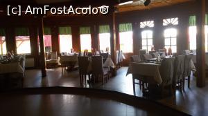 [P07] O parte dintre mesele de la restaurantul Insula din Tulcea.  » foto by Floryn81
 - 
<span class="allrVoted glyphicon glyphicon-heart hidden" id="av732534"></span>
<a class="m-l-10 hidden" id="sv732534" onclick="voting_Foto_DelVot(,732534,6669)" role="button">șterge vot <span class="glyphicon glyphicon-remove"></span></a>
<a id="v9732534" class=" c-red"  onclick="voting_Foto_SetVot(732534)" role="button"><span class="glyphicon glyphicon-heart-empty"></span> <b>LIKE</b> = Votează poza</a> <img class="hidden"  id="f732534W9" src="/imagini/loader.gif" border="0" /><span class="AjErrMes hidden" id="e732534ErM"></span>