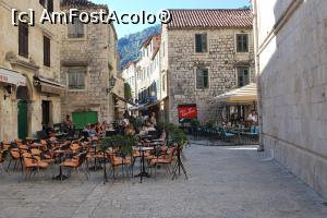 [P08] Omis, centrul vechi. Seara era super plin.  » foto by Cipri Cipri
 - 
<span class="allrVoted glyphicon glyphicon-heart hidden" id="av878283"></span>
<a class="m-l-10 hidden" id="sv878283" onclick="voting_Foto_DelVot(,878283,6699)" role="button">șterge vot <span class="glyphicon glyphicon-remove"></span></a>
<a id="v9878283" class=" c-red"  onclick="voting_Foto_SetVot(878283)" role="button"><span class="glyphicon glyphicon-heart-empty"></span> <b>LIKE</b> = Votează poza</a> <img class="hidden"  id="f878283W9" src="/imagini/loader.gif" border="0" /><span class="AjErrMes hidden" id="e878283ErM"></span>