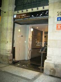 [P05] In Europa sunt doar trei restaurante de acest gen:Londra, Paris si Barcelona » foto by BOGDAN DSN
 - 
<span class="allrVoted glyphicon glyphicon-heart hidden" id="av171137"></span>
<a class="m-l-10 hidden" id="sv171137" onclick="voting_Foto_DelVot(,171137,6706)" role="button">șterge vot <span class="glyphicon glyphicon-remove"></span></a>
<a id="v9171137" class=" c-red"  onclick="voting_Foto_SetVot(171137)" role="button"><span class="glyphicon glyphicon-heart-empty"></span> <b>LIKE</b> = Votează poza</a> <img class="hidden"  id="f171137W9" src="/imagini/loader.gif" border="0" /><span class="AjErrMes hidden" id="e171137ErM"></span>