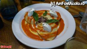 [P18] Cuore PMB, adică Pomodoro, Mozzarella e Basilico (roşii, mozzarella şi busuioc)  » foto by Costi
 - 
<span class="allrVoted glyphicon glyphicon-heart hidden" id="av480468"></span>
<a class="m-l-10 hidden" id="sv480468" onclick="voting_Foto_DelVot(,480468,6706)" role="button">șterge vot <span class="glyphicon glyphicon-remove"></span></a>
<a id="v9480468" class=" c-red"  onclick="voting_Foto_SetVot(480468)" role="button"><span class="glyphicon glyphicon-heart-empty"></span> <b>LIKE</b> = Votează poza</a> <img class="hidden"  id="f480468W9" src="/imagini/loader.gif" border="0" /><span class="AjErrMes hidden" id="e480468ErM"></span>