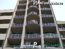 [P11] hotelul partea spre piscina » foto by S.YO
 - 
<span class="allrVoted glyphicon glyphicon-heart hidden" id="av398563"></span>
<a class="m-l-10 hidden" id="sv398563" onclick="voting_Foto_DelVot(,398563,6714)" role="button">șterge vot <span class="glyphicon glyphicon-remove"></span></a>
<a id="v9398563" class=" c-red"  onclick="voting_Foto_SetVot(398563)" role="button"><span class="glyphicon glyphicon-heart-empty"></span> <b>LIKE</b> = Votează poza</a> <img class="hidden"  id="f398563W9" src="/imagini/loader.gif" border="0" /><span class="AjErrMes hidden" id="e398563ErM"></span>