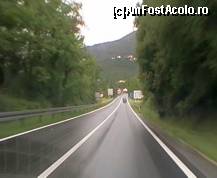 [P26] Aşa arată A8, drumul de mare viteză (max. 110 km/h), spre Pazin » foto by Costi
 - 
<span class="allrVoted glyphicon glyphicon-heart hidden" id="av132968"></span>
<a class="m-l-10 hidden" id="sv132968" onclick="voting_Foto_DelVot(,132968,6716)" role="button">șterge vot <span class="glyphicon glyphicon-remove"></span></a>
<a id="v9132968" class=" c-red"  onclick="voting_Foto_SetVot(132968)" role="button"><span class="glyphicon glyphicon-heart-empty"></span> <b>LIKE</b> = Votează poza</a> <img class="hidden"  id="f132968W9" src="/imagini/loader.gif" border="0" /><span class="AjErrMes hidden" id="e132968ErM"></span>