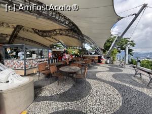 [P40] Terasă pe Morro da Urca » foto by AZE
 - 
<span class="allrVoted glyphicon glyphicon-heart hidden" id="av1525818"></span>
<a class="m-l-10 hidden" id="sv1525818" onclick="voting_Foto_DelVot(,1525818,6730)" role="button">șterge vot <span class="glyphicon glyphicon-remove"></span></a>
<a id="v91525818" class=" c-red"  onclick="voting_Foto_SetVot(1525818)" role="button"><span class="glyphicon glyphicon-heart-empty"></span> <b>LIKE</b> = Votează poza</a> <img class="hidden"  id="f1525818W9" src="/imagini/loader.gif" border="0" /><span class="AjErrMes hidden" id="e1525818ErM"></span>