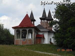 [P14] Vulcana Băi - Altarul de vară şi parţial biserica.  » foto by iulianic
 - 
<span class="allrVoted glyphicon glyphicon-heart hidden" id="av635362"></span>
<a class="m-l-10 hidden" id="sv635362" onclick="voting_Foto_DelVot(,635362,6734)" role="button">șterge vot <span class="glyphicon glyphicon-remove"></span></a>
<a id="v9635362" class=" c-red"  onclick="voting_Foto_SetVot(635362)" role="button"><span class="glyphicon glyphicon-heart-empty"></span> <b>LIKE</b> = Votează poza</a> <img class="hidden"  id="f635362W9" src="/imagini/loader.gif" border="0" /><span class="AjErrMes hidden" id="e635362ErM"></span>