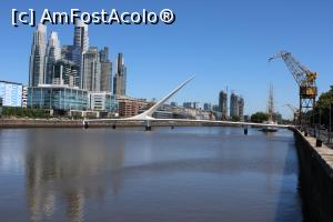 [P02] Buenos Aires, Puerto Madero, Zgârie norii de 50 de nivele, sedii de companii multinaționale sau locuințe luxoase, mergem pe faleză.... » foto by mprofeanu
 - 
<span class="allrVoted glyphicon glyphicon-heart hidden" id="av1164396"></span>
<a class="m-l-10 hidden" id="sv1164396" onclick="voting_Foto_DelVot(,1164396,6764)" role="button">șterge vot <span class="glyphicon glyphicon-remove"></span></a>
<a id="v91164396" class=" c-red"  onclick="voting_Foto_SetVot(1164396)" role="button"><span class="glyphicon glyphicon-heart-empty"></span> <b>LIKE</b> = Votează poza</a> <img class="hidden"  id="f1164396W9" src="/imagini/loader.gif" border="0" /><span class="AjErrMes hidden" id="e1164396ErM"></span>