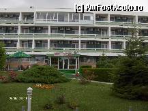 [P05] hotelul înconjurat de verdeaţă » foto by sorindezmi
 - 
<span class="allrVoted glyphicon glyphicon-heart hidden" id="av335515"></span>
<a class="m-l-10 hidden" id="sv335515" onclick="voting_Foto_DelVot(,335515,6772)" role="button">șterge vot <span class="glyphicon glyphicon-remove"></span></a>
<a id="v9335515" class=" c-red"  onclick="voting_Foto_SetVot(335515)" role="button"><span class="glyphicon glyphicon-heart-empty"></span> <b>LIKE</b> = Votează poza</a> <img class="hidden"  id="f335515W9" src="/imagini/loader.gif" border="0" /><span class="AjErrMes hidden" id="e335515ErM"></span>