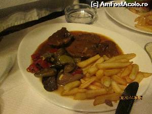 [P14] lamb (miel) la Vigli » foto by indiralisa_26
 - 
<span class="allrVoted glyphicon glyphicon-heart hidden" id="av643438"></span>
<a class="m-l-10 hidden" id="sv643438" onclick="voting_Foto_DelVot(,643438,6854)" role="button">șterge vot <span class="glyphicon glyphicon-remove"></span></a>
<a id="v9643438" class=" c-red"  onclick="voting_Foto_SetVot(643438)" role="button"><span class="glyphicon glyphicon-heart-empty"></span> <b>LIKE</b> = Votează poza</a> <img class="hidden"  id="f643438W9" src="/imagini/loader.gif" border="0" /><span class="AjErrMes hidden" id="e643438ErM"></span>