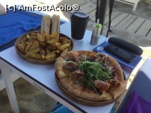 [P18] Plaja din Pharos, aici ne-am rasfata cu altceva, mai era mult pana la cina, insa produsele au fost super gustoase » foto by mishu
 - 
<span class="allrVoted glyphicon glyphicon-heart hidden" id="av1159726"></span>
<a class="m-l-10 hidden" id="sv1159726" onclick="voting_Foto_DelVot(,1159726,6854)" role="button">șterge vot <span class="glyphicon glyphicon-remove"></span></a>
<a id="v91159726" class=" c-red"  onclick="voting_Foto_SetVot(1159726)" role="button"><span class="glyphicon glyphicon-heart-empty"></span> <b>LIKE</b> = Votează poza</a> <img class="hidden"  id="f1159726W9" src="/imagini/loader.gif" border="0" /><span class="AjErrMes hidden" id="e1159726ErM"></span>