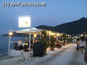 [P03] Taverna Captain, din pacate nu am prins locuri spre mare » foto by mishu
 - 
<span class="allrVoted glyphicon glyphicon-heart hidden" id="av1159711"></span>
<a class="m-l-10 hidden" id="sv1159711" onclick="voting_Foto_DelVot(,1159711,6854)" role="button">șterge vot <span class="glyphicon glyphicon-remove"></span></a>
<a id="v91159711" class=" c-red"  onclick="voting_Foto_SetVot(1159711)" role="button"><span class="glyphicon glyphicon-heart-empty"></span> <b>LIKE</b> = Votează poza</a> <img class="hidden"  id="f1159711W9" src="/imagini/loader.gif" border="0" /><span class="AjErrMes hidden" id="e1159711ErM"></span>