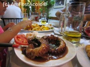 [P11] Caracatița în vin de la Zorbas. Foarte bună, dar parcă nu face 13 euro. Dincolo era mai ieftin :)))  » foto by nils1
 - 
<span class="allrVoted glyphicon glyphicon-heart hidden" id="av705599"></span>
<a class="m-l-10 hidden" id="sv705599" onclick="voting_Foto_DelVot(,705599,6854)" role="button">șterge vot <span class="glyphicon glyphicon-remove"></span></a>
<a id="v9705599" class=" c-red"  onclick="voting_Foto_SetVot(705599)" role="button"><span class="glyphicon glyphicon-heart-empty"></span> <b>LIKE</b> = Votează poza</a> <img class="hidden"  id="f705599W9" src="/imagini/loader.gif" border="0" /><span class="AjErrMes hidden" id="e705599ErM"></span>