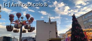 [P19] „Comedii” la târg. » foto by tata123 🔱
 - 
<span class="allrVoted glyphicon glyphicon-heart hidden" id="av1516329"></span>
<a class="m-l-10 hidden" id="sv1516329" onclick="voting_Foto_DelVot(,1516329,6877)" role="button">șterge vot <span class="glyphicon glyphicon-remove"></span></a>
<a id="v91516329" class=" c-red"  onclick="voting_Foto_SetVot(1516329)" role="button"><span class="glyphicon glyphicon-heart-empty"></span> <b>LIKE</b> = Votează poza</a> <img class="hidden"  id="f1516329W9" src="/imagini/loader.gif" border="0" /><span class="AjErrMes hidden" id="e1516329ErM"></span>