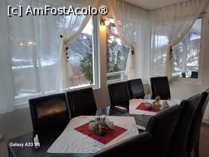 [P05] Restaurantul Pensiunii Alpina – interior » foto by nicole33
 - 
<span class="allrVoted glyphicon glyphicon-heart hidden" id="av1476469"></span>
<a class="m-l-10 hidden" id="sv1476469" onclick="voting_Foto_DelVot(,1476469,6899)" role="button">șterge vot <span class="glyphicon glyphicon-remove"></span></a>
<a id="v91476469" class=" c-red"  onclick="voting_Foto_SetVot(1476469)" role="button"><span class="glyphicon glyphicon-heart-empty"></span> <b>LIKE</b> = Votează poza</a> <img class="hidden"  id="f1476469W9" src="/imagini/loader.gif" border="0" /><span class="AjErrMes hidden" id="e1476469ErM"></span>