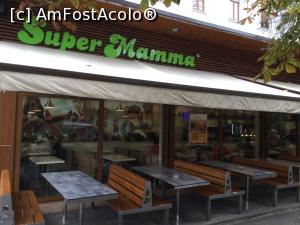 [P41] Super mamma - un loc bun de luat masa » foto by mishu
 - 
<span class="allrVoted glyphicon glyphicon-heart hidden" id="av1340215"></span>
<a class="m-l-10 hidden" id="sv1340215" onclick="voting_Foto_DelVot(,1340215,6927)" role="button">șterge vot <span class="glyphicon glyphicon-remove"></span></a>
<a id="v91340215" class=" c-red"  onclick="voting_Foto_SetVot(1340215)" role="button"><span class="glyphicon glyphicon-heart-empty"></span> <b>LIKE</b> = Votează poza</a> <img class="hidden"  id="f1340215W9" src="/imagini/loader.gif" border="0" /><span class="AjErrMes hidden" id="e1340215ErM"></span>