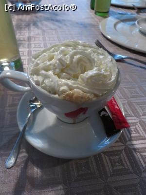 [P11] Capuccino vienez - restaurant Fattoria del Gusto, Sibiu. » foto by tata123 🔱
 - 
<span class="allrVoted glyphicon glyphicon-heart hidden" id="av792086"></span>
<a class="m-l-10 hidden" id="sv792086" onclick="voting_Foto_DelVot(,792086,6927)" role="button">șterge vot <span class="glyphicon glyphicon-remove"></span></a>
<a id="v9792086" class=" c-red"  onclick="voting_Foto_SetVot(792086)" role="button"><span class="glyphicon glyphicon-heart-empty"></span> <b>LIKE</b> = Votează poza</a> <img class="hidden"  id="f792086W9" src="/imagini/loader.gif" border="0" /><span class="AjErrMes hidden" id="e792086ErM"></span>