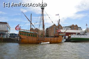 [P19] Altă machetă a unei nave de transport maritim aflată pe un canal din oraşul Bristol, Anglia.  » foto by traian.leuca †
 - 
<span class="allrVoted glyphicon glyphicon-heart hidden" id="av922511"></span>
<a class="m-l-10 hidden" id="sv922511" onclick="voting_Foto_DelVot(,922511,6989)" role="button">șterge vot <span class="glyphicon glyphicon-remove"></span></a>
<a id="v9922511" class=" c-red"  onclick="voting_Foto_SetVot(922511)" role="button"><span class="glyphicon glyphicon-heart-empty"></span> <b>LIKE</b> = Votează poza</a> <img class="hidden"  id="f922511W9" src="/imagini/loader.gif" border="0" /><span class="AjErrMes hidden" id="e922511ErM"></span>