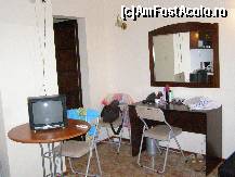 [P14] in stanga holul prin care intri in camera. » foto by geo_mvp_2nite*
 - 
<span class="allrVoted glyphicon glyphicon-heart hidden" id="av251494"></span>
<a class="m-l-10 hidden" id="sv251494" onclick="voting_Foto_DelVot(,251494,7064)" role="button">șterge vot <span class="glyphicon glyphicon-remove"></span></a>
<a id="v9251494" class=" c-red"  onclick="voting_Foto_SetVot(251494)" role="button"><span class="glyphicon glyphicon-heart-empty"></span> <b>LIKE</b> = Votează poza</a> <img class="hidden"  id="f251494W9" src="/imagini/loader.gif" border="0" /><span class="AjErrMes hidden" id="e251494ErM"></span>
