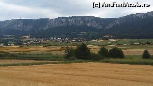 P03 [JUL-2015] Creasta muntoasă Hohe Wand văzut din șoseaua L4073. Naturpark Hohe Wand, Wiener Neustadt, Austria.