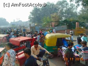[P11] uite asa se circula prin Old Delhi » foto by Yolanda
 - 
<span class="allrVoted glyphicon glyphicon-heart hidden" id="av1148324"></span>
<a class="m-l-10 hidden" id="sv1148324" onclick="voting_Foto_DelVot(,1148324,7091)" role="button">șterge vot <span class="glyphicon glyphicon-remove"></span></a>
<a id="v91148324" class=" c-red"  onclick="voting_Foto_SetVot(1148324)" role="button"><span class="glyphicon glyphicon-heart-empty"></span> <b>LIKE</b> = Votează poza</a> <img class="hidden"  id="f1148324W9" src="/imagini/loader.gif" border="0" /><span class="AjErrMes hidden" id="e1148324ErM"></span>