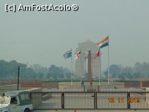 [P33] India Gate » foto by Yolanda
 - 
<span class="allrVoted glyphicon glyphicon-heart hidden" id="av1148346"></span>
<a class="m-l-10 hidden" id="sv1148346" onclick="voting_Foto_DelVot(,1148346,7091)" role="button">șterge vot <span class="glyphicon glyphicon-remove"></span></a>
<a id="v91148346" class=" c-red"  onclick="voting_Foto_SetVot(1148346)" role="button"><span class="glyphicon glyphicon-heart-empty"></span> <b>LIKE</b> = Votează poza</a> <img class="hidden"  id="f1148346W9" src="/imagini/loader.gif" border="0" /><span class="AjErrMes hidden" id="e1148346ErM"></span>
