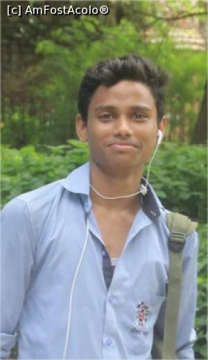 [P07] Un bust de tânăr simpatic din India.  » foto by glcitizen
 - 
<span class="allrVoted glyphicon glyphicon-heart hidden" id="av867644"></span>
<a class="m-l-10 hidden" id="sv867644" onclick="voting_Foto_DelVot(,867644,7091)" role="button">șterge vot <span class="glyphicon glyphicon-remove"></span></a>
<a id="v9867644" class=" c-red"  onclick="voting_Foto_SetVot(867644)" role="button"><span class="glyphicon glyphicon-heart-empty"></span> <b>LIKE</b> = Votează poza</a> <img class="hidden"  id="f867644W9" src="/imagini/loader.gif" border="0" /><span class="AjErrMes hidden" id="e867644ErM"></span>