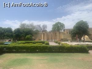 [P29] Jantal Mantar,observatorul din Jaipur » foto by AZE
 - 
<span class="allrVoted glyphicon glyphicon-heart hidden" id="av1445560"></span>
<a class="m-l-10 hidden" id="sv1445560" onclick="voting_Foto_DelVot(,1445560,7099)" role="button">șterge vot <span class="glyphicon glyphicon-remove"></span></a>
<a id="v91445560" class=" c-red"  onclick="voting_Foto_SetVot(1445560)" role="button"><span class="glyphicon glyphicon-heart-empty"></span> <b>LIKE</b> = Votează poza</a> <img class="hidden"  id="f1445560W9" src="/imagini/loader.gif" border="0" /><span class="AjErrMes hidden" id="e1445560ErM"></span>