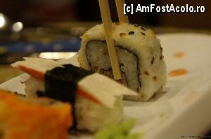 [P09] Sushi la restaurantul japonez Maiko.  » foto by ado_lex
 - 
<span class="allrVoted glyphicon glyphicon-heart hidden" id="av379127"></span>
<a class="m-l-10 hidden" id="sv379127" onclick="voting_Foto_DelVot(,379127,7141)" role="button">șterge vot <span class="glyphicon glyphicon-remove"></span></a>
<a id="v9379127" class=" c-red"  onclick="voting_Foto_SetVot(379127)" role="button"><span class="glyphicon glyphicon-heart-empty"></span> <b>LIKE</b> = Votează poza</a> <img class="hidden"  id="f379127W9" src="/imagini/loader.gif" border="0" /><span class="AjErrMes hidden" id="e379127ErM"></span>