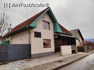 [P01] 5T Kutya Restaurant » foto by crismis
 - 
<span class="allrVoted glyphicon glyphicon-heart hidden" id="av1480429"></span>
<a class="m-l-10 hidden" id="sv1480429" onclick="voting_Foto_DelVot(,1480429,7146)" role="button">șterge vot <span class="glyphicon glyphicon-remove"></span></a>
<a id="v91480429" class=" c-red"  onclick="voting_Foto_SetVot(1480429)" role="button"><span class="glyphicon glyphicon-heart-empty"></span> <b>LIKE</b> = Votează poza</a> <img class="hidden"  id="f1480429W9" src="/imagini/loader.gif" border="0" /><span class="AjErrMes hidden" id="e1480429ErM"></span>