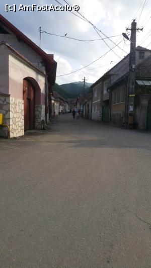 [P22] Pe înserat, în Tălmăcel » foto by adrianaglogo
 - 
<span class="allrVoted glyphicon glyphicon-heart hidden" id="av1077580"></span>
<a class="m-l-10 hidden" id="sv1077580" onclick="voting_Foto_DelVot(,1077580,7149)" role="button">șterge vot <span class="glyphicon glyphicon-remove"></span></a>
<a id="v91077580" class=" c-red"  onclick="voting_Foto_SetVot(1077580)" role="button"><span class="glyphicon glyphicon-heart-empty"></span> <b>LIKE</b> = Votează poza</a> <img class="hidden"  id="f1077580W9" src="/imagini/loader.gif" border="0" /><span class="AjErrMes hidden" id="e1077580ErM"></span>