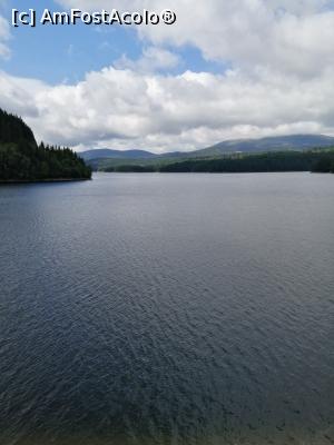 [P04] Lacul Oașa » foto by nelu73
 - 
<span class="allrVoted glyphicon glyphicon-heart hidden" id="av1253472"></span>
<a class="m-l-10 hidden" id="sv1253472" onclick="voting_Foto_DelVot(,1253472,7149)" role="button">șterge vot <span class="glyphicon glyphicon-remove"></span></a>
<a id="v91253472" class=" c-red"  onclick="voting_Foto_SetVot(1253472)" role="button"><span class="glyphicon glyphicon-heart-empty"></span> <b>LIKE</b> = Votează poza</a> <img class="hidden"  id="f1253472W9" src="/imagini/loader.gif" border="0" /><span class="AjErrMes hidden" id="e1253472ErM"></span>