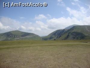 [P20] Transalpina - Sus pe platoul montan vântul era destul de activ. Norii care apăruse la un moment dat s-au risipit. » foto by Floryn81
 - 
<span class="allrVoted glyphicon glyphicon-heart hidden" id="av929386"></span>
<a class="m-l-10 hidden" id="sv929386" onclick="voting_Foto_DelVot(,929386,7149)" role="button">șterge vot <span class="glyphicon glyphicon-remove"></span></a>
<a id="v9929386" class=" c-red"  onclick="voting_Foto_SetVot(929386)" role="button"><span class="glyphicon glyphicon-heart-empty"></span> <b>LIKE</b> = Votează poza</a> <img class="hidden"  id="f929386W9" src="/imagini/loader.gif" border="0" /><span class="AjErrMes hidden" id="e929386ErM"></span>