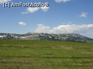 [P03] Transalpina - Creste înzăpezite și nori » foto by RoxanaGRS
 - 
<span class="allrVoted glyphicon glyphicon-heart hidden" id="av1245178"></span>
<a class="m-l-10 hidden" id="sv1245178" onclick="voting_Foto_DelVot(,1245178,7149)" role="button">șterge vot <span class="glyphicon glyphicon-remove"></span></a>
<a id="v91245178" class=" c-red"  onclick="voting_Foto_SetVot(1245178)" role="button"><span class="glyphicon glyphicon-heart-empty"></span> <b>LIKE</b> = Votează poza</a> <img class="hidden"  id="f1245178W9" src="/imagini/loader.gif" border="0" /><span class="AjErrMes hidden" id="e1245178ErM"></span>