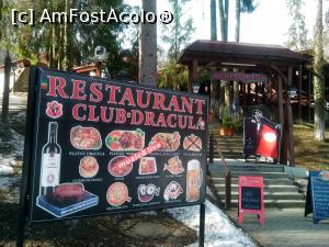 [P06] Restaurantul Club Dracula din Sovata, aflat chiar pe malul lacului Ursu » foto by dorgo
 - 
<span class="allrVoted glyphicon glyphicon-heart hidden" id="av841156"></span>
<a class="m-l-10 hidden" id="sv841156" onclick="voting_Foto_DelVot(,841156,7201)" role="button">șterge vot <span class="glyphicon glyphicon-remove"></span></a>
<a id="v9841156" class=" c-red"  onclick="voting_Foto_SetVot(841156)" role="button"><span class="glyphicon glyphicon-heart-empty"></span> <b>LIKE</b> = Votează poza</a> <img class="hidden"  id="f841156W9" src="/imagini/loader.gif" border="0" /><span class="AjErrMes hidden" id="e841156ErM"></span>