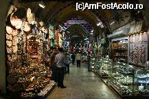 [P17] Istanbul - prin marele bazar. » foto by presario
 - 
<span class="allrVoted glyphicon glyphicon-heart hidden" id="av48241"></span>
<a class="m-l-10 hidden" id="sv48241" onclick="voting_Foto_DelVot(,48241,7254)" role="button">șterge vot <span class="glyphicon glyphicon-remove"></span></a>
<a id="v948241" class=" c-red"  onclick="voting_Foto_SetVot(48241)" role="button"><span class="glyphicon glyphicon-heart-empty"></span> <b>LIKE</b> = Votează poza</a> <img class="hidden"  id="f48241W9" src="/imagini/loader.gif" border="0" /><span class="AjErrMes hidden" id="e48241ErM"></span>