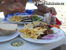 [P04] Sardine si Gyros la Sea Breeze- San Antonio » foto by cloverina
 - 
<span class="allrVoted glyphicon glyphicon-heart hidden" id="av459316"></span>
<a class="m-l-10 hidden" id="sv459316" onclick="voting_Foto_DelVot(,459316,7269)" role="button">șterge vot <span class="glyphicon glyphicon-remove"></span></a>
<a id="v9459316" class=" c-red"  onclick="voting_Foto_SetVot(459316)" role="button"><span class="glyphicon glyphicon-heart-empty"></span> <b>LIKE</b> = Votează poza</a> <img class="hidden"  id="f459316W9" src="/imagini/loader.gif" border="0" /><span class="AjErrMes hidden" id="e459316ErM"></span>