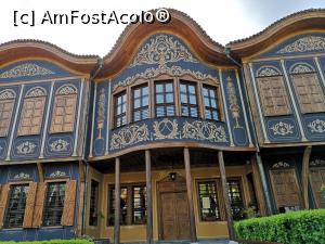 [P01] Muzeul Etnografic Plovdiv - clădirea e prea mare pentru a putea fi fotografiată integral » foto by crismis
 - 
<span class="allrVoted glyphicon glyphicon-heart hidden" id="av1088364"></span>
<a class="m-l-10 hidden" id="sv1088364" onclick="voting_Foto_DelVot(,1088364,7278)" role="button">șterge vot <span class="glyphicon glyphicon-remove"></span></a>
<a id="v91088364" class=" c-red"  onclick="voting_Foto_SetVot(1088364)" role="button"><span class="glyphicon glyphicon-heart-empty"></span> <b>LIKE</b> = Votează poza</a> <img class="hidden"  id="f1088364W9" src="/imagini/loader.gif" border="0" /><span class="AjErrMes hidden" id="e1088364ErM"></span>