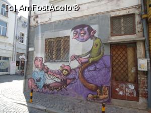[P25] alte picturi murale de pe strada » foto by buterfly*
 - 
<span class="allrVoted glyphicon glyphicon-heart hidden" id="av861901"></span>
<a class="m-l-10 hidden" id="sv861901" onclick="voting_Foto_DelVot(,861901,7278)" role="button">șterge vot <span class="glyphicon glyphicon-remove"></span></a>
<a id="v9861901" class=" c-red"  onclick="voting_Foto_SetVot(861901)" role="button"><span class="glyphicon glyphicon-heart-empty"></span> <b>LIKE</b> = Votează poza</a> <img class="hidden"  id="f861901W9" src="/imagini/loader.gif" border="0" /><span class="AjErrMes hidden" id="e861901ErM"></span>