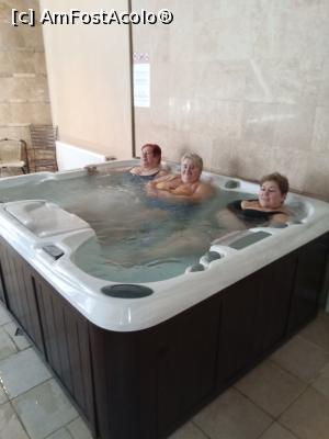 [P10] Jacuzi. la hidromasaj. » foto by gianimary
 - 
<span class="allrVoted glyphicon glyphicon-heart hidden" id="av1277055"></span>
<a class="m-l-10 hidden" id="sv1277055" onclick="voting_Foto_DelVot(,1277055,7289)" role="button">șterge vot <span class="glyphicon glyphicon-remove"></span></a>
<a id="v91277055" class=" c-red"  onclick="voting_Foto_SetVot(1277055)" role="button"><span class="glyphicon glyphicon-heart-empty"></span> <b>LIKE</b> = Votează poza</a> <img class="hidden"  id="f1277055W9" src="/imagini/loader.gif" border="0" /><span class="AjErrMes hidden" id="e1277055ErM"></span>