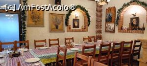 [P04] Masă aranjată pentru un eveniment în sală. » foto by tata123 🔱
 - 
<span class="allrVoted glyphicon glyphicon-heart hidden" id="av1515173"></span>
<a class="m-l-10 hidden" id="sv1515173" onclick="voting_Foto_DelVot(,1515173,7327)" role="button">șterge vot <span class="glyphicon glyphicon-remove"></span></a>
<a id="v91515173" class=" c-red"  onclick="voting_Foto_SetVot(1515173)" role="button"><span class="glyphicon glyphicon-heart-empty"></span> <b>LIKE</b> = Votează poza</a> <img class="hidden"  id="f1515173W9" src="/imagini/loader.gif" border="0" /><span class="AjErrMes hidden" id="e1515173ErM"></span>