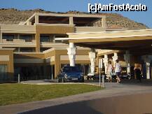 [P01] Intrarea in hotel( cladirea principala in care se aflau receptia si restaurantul). » foto by LEONICA
 - 
<span class="allrVoted glyphicon glyphicon-heart hidden" id="av131953"></span>
<a class="m-l-10 hidden" id="sv131953" onclick="voting_Foto_DelVot(,131953,7358)" role="button">șterge vot <span class="glyphicon glyphicon-remove"></span></a>
<a id="v9131953" class=" c-red"  onclick="voting_Foto_SetVot(131953)" role="button"><span class="glyphicon glyphicon-heart-empty"></span> <b>LIKE</b> = Votează poza</a> <img class="hidden"  id="f131953W9" src="/imagini/loader.gif" border="0" /><span class="AjErrMes hidden" id="e131953ErM"></span>