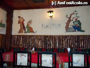 [P01] Restaurant Hagi » foto by dannas
 - 
<span class="allrVoted glyphicon glyphicon-heart hidden" id="av352727"></span>
<a class="m-l-10 hidden" id="sv352727" onclick="voting_Foto_DelVot(,352727,7373)" role="button">șterge vot <span class="glyphicon glyphicon-remove"></span></a>
<a id="v9352727" class=" c-red"  onclick="voting_Foto_SetVot(352727)" role="button"><span class="glyphicon glyphicon-heart-empty"></span> <b>LIKE</b> = Votează poza</a> <img class="hidden"  id="f352727W9" src="/imagini/loader.gif" border="0" /><span class="AjErrMes hidden" id="e352727ErM"></span>