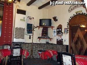 [P04] Restaurant Hagi » foto by dannas
 - 
<span class="allrVoted glyphicon glyphicon-heart hidden" id="av352730"></span>
<a class="m-l-10 hidden" id="sv352730" onclick="voting_Foto_DelVot(,352730,7373)" role="button">șterge vot <span class="glyphicon glyphicon-remove"></span></a>
<a id="v9352730" class=" c-red"  onclick="voting_Foto_SetVot(352730)" role="button"><span class="glyphicon glyphicon-heart-empty"></span> <b>LIKE</b> = Votează poza</a> <img class="hidden"  id="f352730W9" src="/imagini/loader.gif" border="0" /><span class="AjErrMes hidden" id="e352730ErM"></span>
