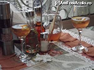 [P16] Paharele şi carafa cu sangria, oliviera » foto by irinad
 - 
<span class="allrVoted glyphicon glyphicon-heart hidden" id="av701171"></span>
<a class="m-l-10 hidden" id="sv701171" onclick="voting_Foto_DelVot(,701171,7373)" role="button">șterge vot <span class="glyphicon glyphicon-remove"></span></a>
<a id="v9701171" class=" c-red"  onclick="voting_Foto_SetVot(701171)" role="button"><span class="glyphicon glyphicon-heart-empty"></span> <b>LIKE</b> = Votează poza</a> <img class="hidden"  id="f701171W9" src="/imagini/loader.gif" border="0" /><span class="AjErrMes hidden" id="e701171ErM"></span>