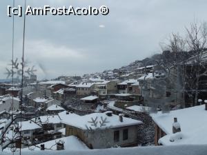[P05] Case din Veliko Târnovo surprinse prin geamurile cu steluţe de iarnă » foto by irinad
 - 
<span class="allrVoted glyphicon glyphicon-heart hidden" id="av827448"></span>
<a class="m-l-10 hidden" id="sv827448" onclick="voting_Foto_DelVot(,827448,7373)" role="button">șterge vot <span class="glyphicon glyphicon-remove"></span></a>
<a id="v9827448" class=" c-red"  onclick="voting_Foto_SetVot(827448)" role="button"><span class="glyphicon glyphicon-heart-empty"></span> <b>LIKE</b> = Votează poza</a> <img class="hidden"  id="f827448W9" src="/imagini/loader.gif" border="0" /><span class="AjErrMes hidden" id="e827448ErM"></span>